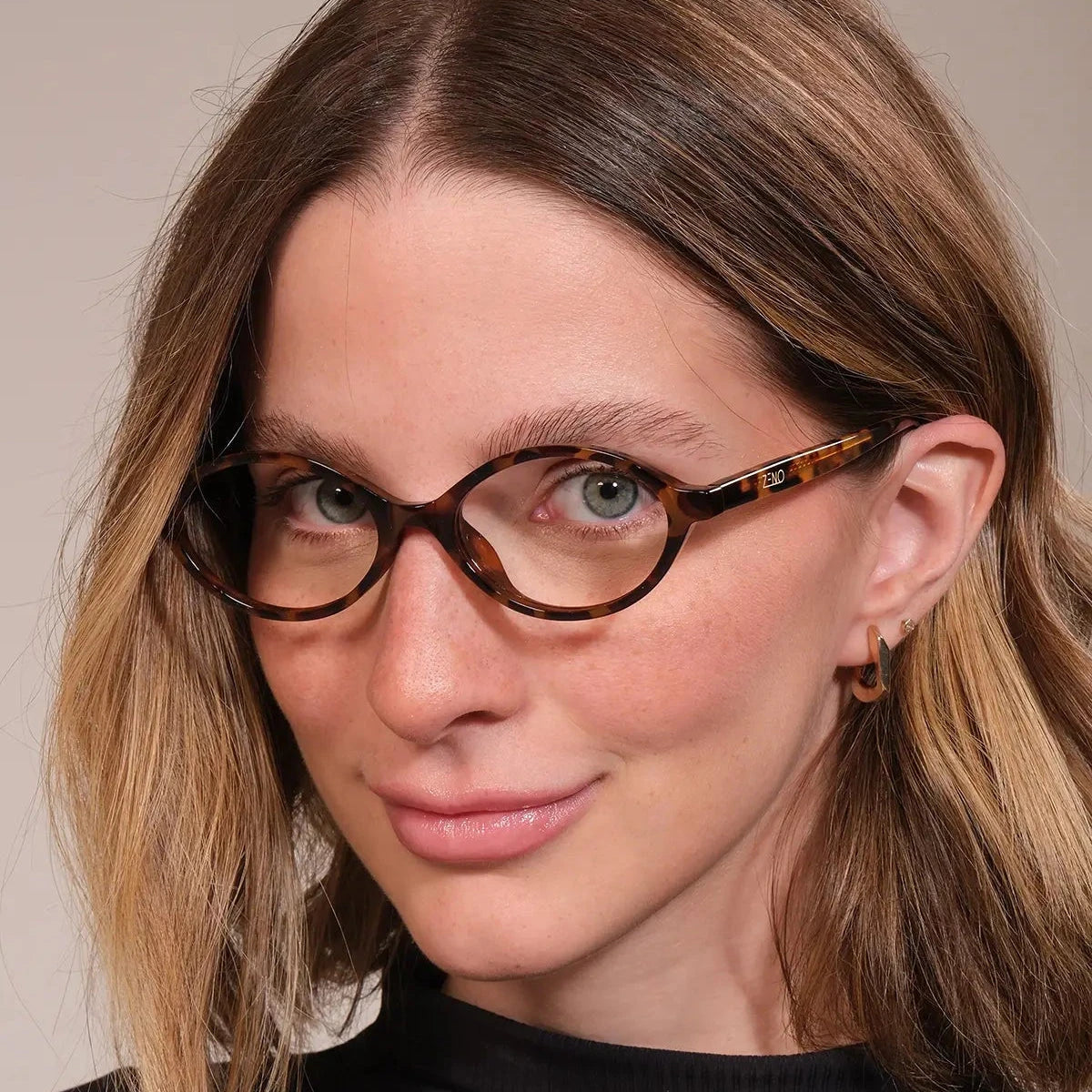 Armação Oval Jade Óculos de Grau Zeno