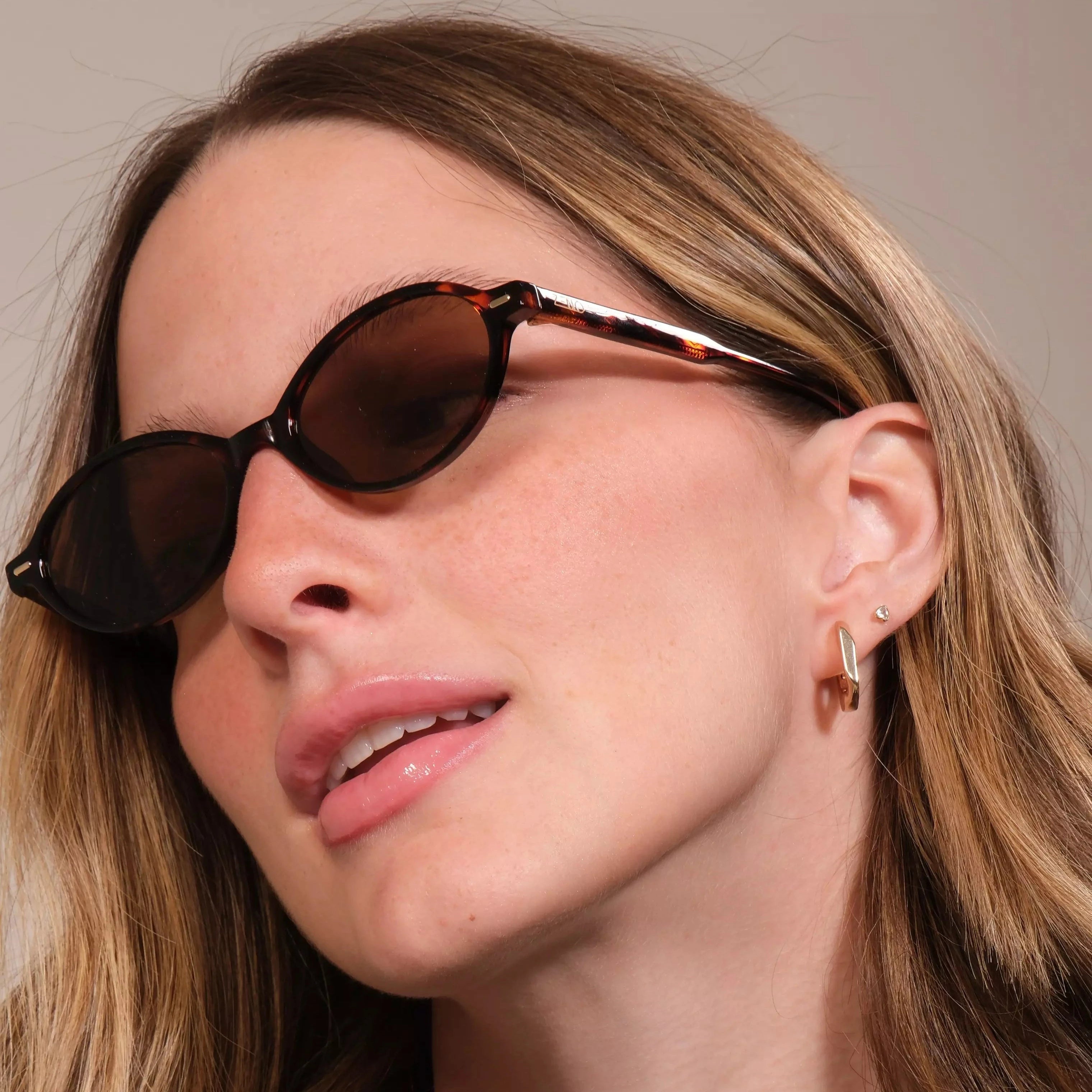 Óculos De Sol Oval Jade Óculos de sol Zeno 