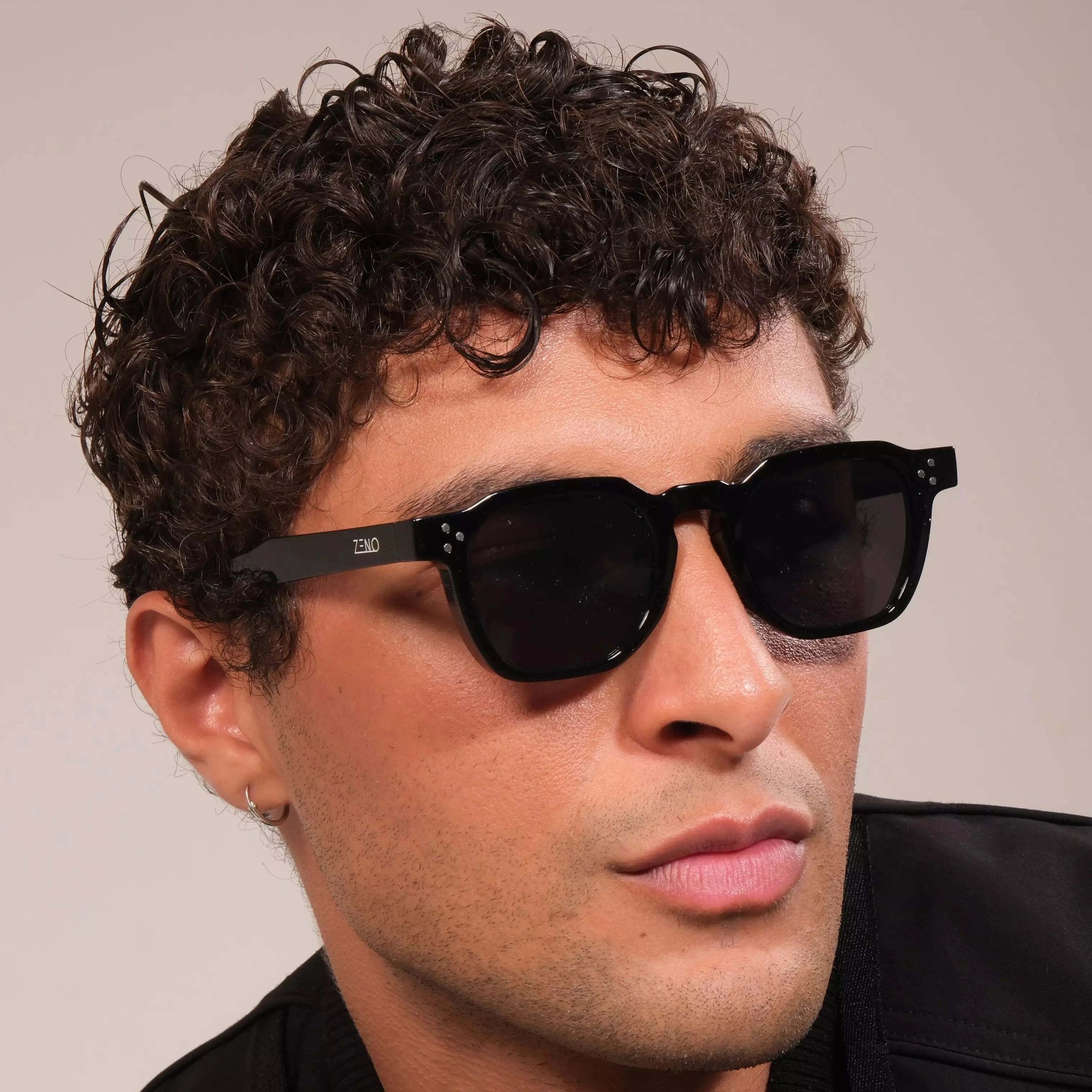 Óculos De Sol Quadrado Charlez Óculos de sol Zeno 